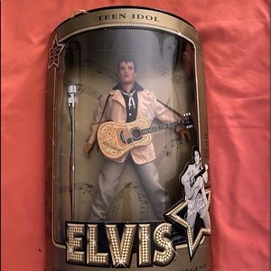 Teen Idol Elvis